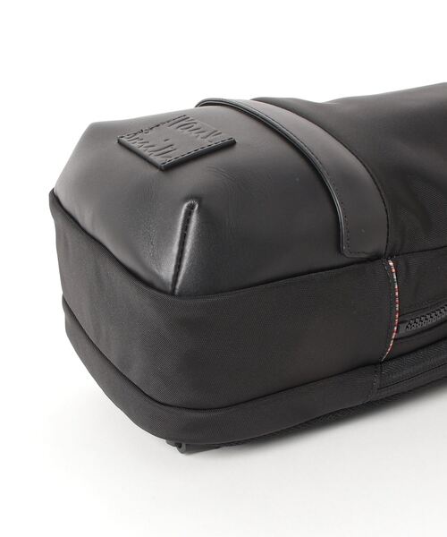 Paul Smith（ポールスミス）の「アーバンコミューター ボディバッグ