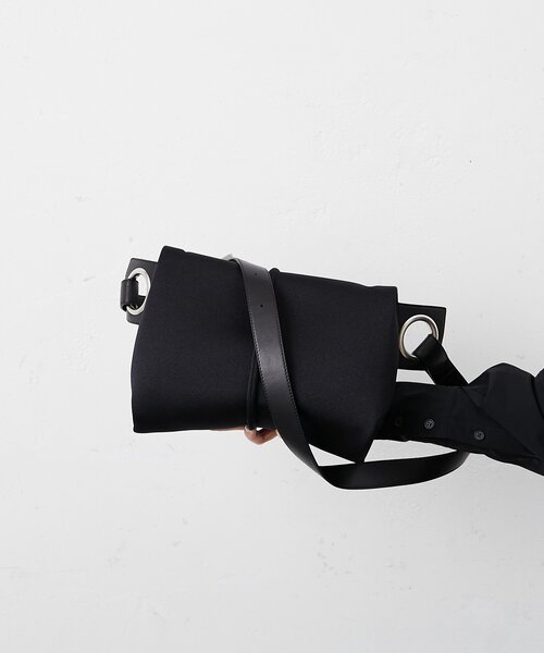 kawa-kawa(カワカワ)】NO1289 WETボディバッグMサイズ（ボディバッグ