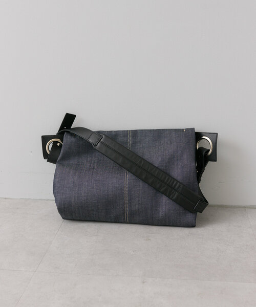 kawa-kawa(カワカワ)】NO1289 WETボディバッグMサイズ（ボディバッグ