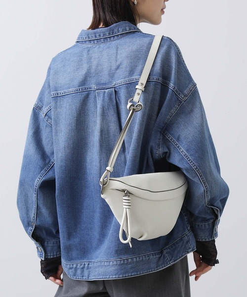 tov（トーヴ）の「BUFFレザーボディバッグ（ボディバッグ/ウエスト