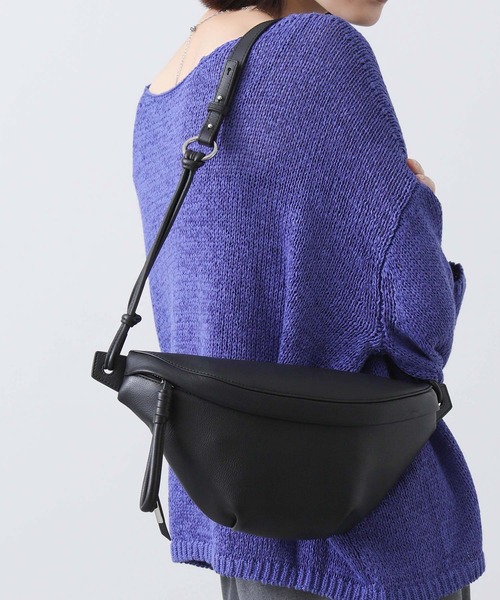 tov（トーヴ）の「BUFFレザーボディバッグ（ボディバッグ/ウエスト