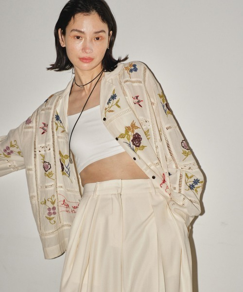 TODAYFUL（トゥデイフル）の「Embroidery Patchwork Shirts（シャツ