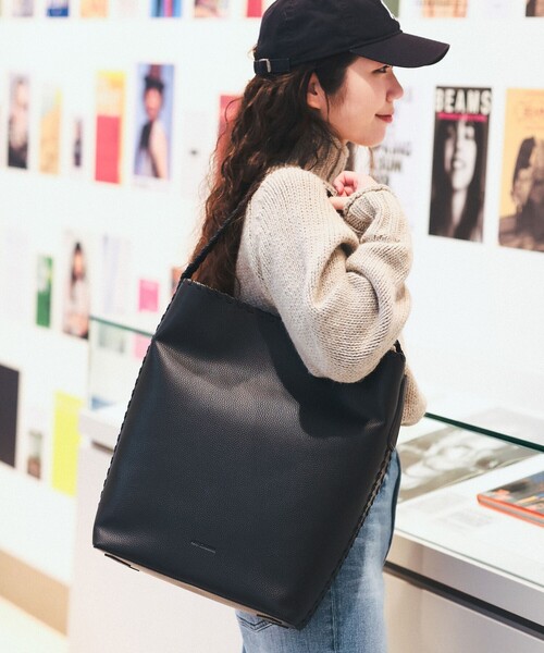 ADD CULUMN（アドカラム）の「ADD CULUMN / TURN ワンショルダーバッグ