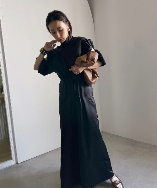 Ameri（アメリ）の「GATHER SLEEVE WAIST TUCK DRESS（ワンピース