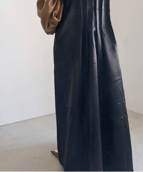 Ameri（アメリ）の「GATHER SLEEVE WAIST TUCK DRESS（ワンピース