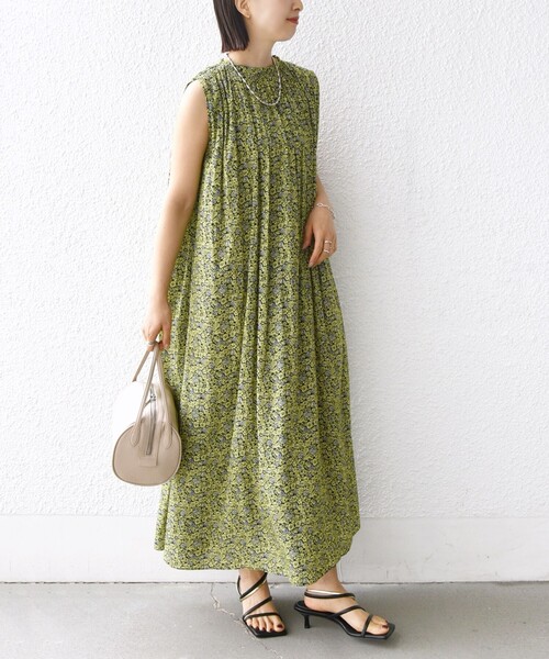 セール】〈手洗い可能〉割繊 フラワー プリント ノースリーブ