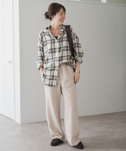 Spick & Span（スピックアンドスパン）の「メタルボタンオンブレー