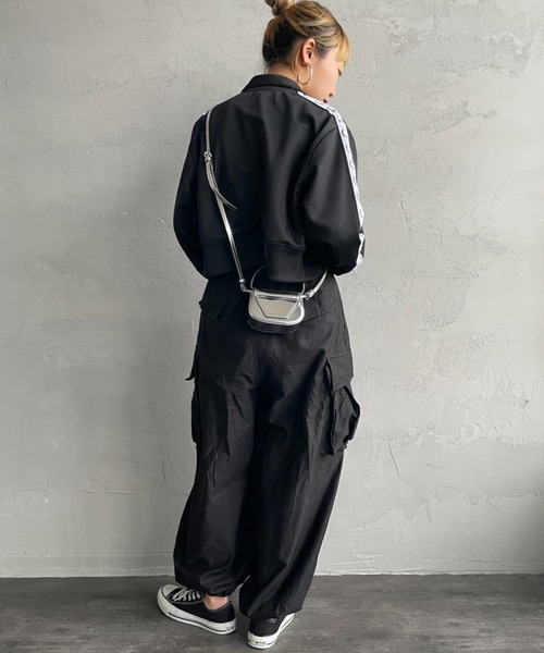 FRED PERRY/フレッドペリー] クロップドデザイン トラックジャケット