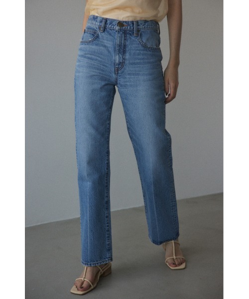 BLACK BY MOUSSY（ブラックバイマウジー）の「straight denim