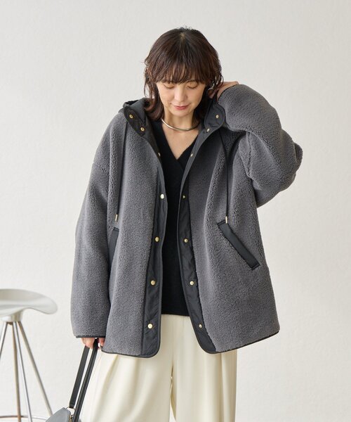 感動の軽さ】【最高気温5度の寒い日に！】フードボアコート（その他