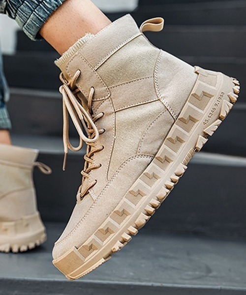 SVEC（シュベック）の「ハイカット チャンキーソール ミリタリー