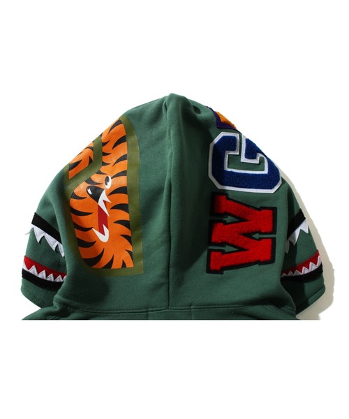 A BATHING APE（アベイシングエイプ）の「DOUBLE SIDE SHARK FULL ZIP