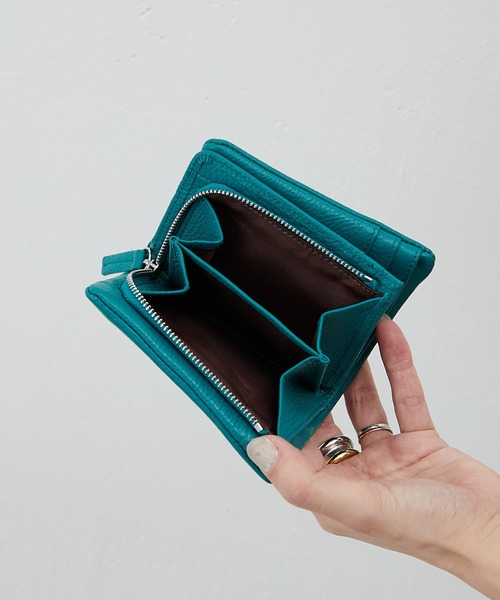 PEZ(ペッツ)× ear】コラボ/本革/コンパクト/刺しゅう折り財布（財布