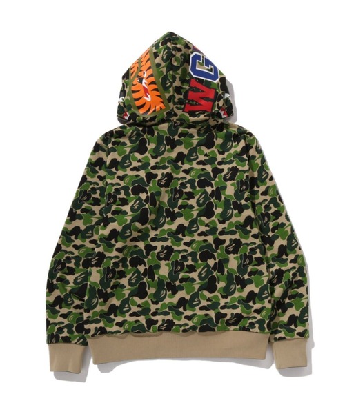 A BATHING APE（アベイシングエイプ）の「ABC CAMO REVERSIBLE SHARK