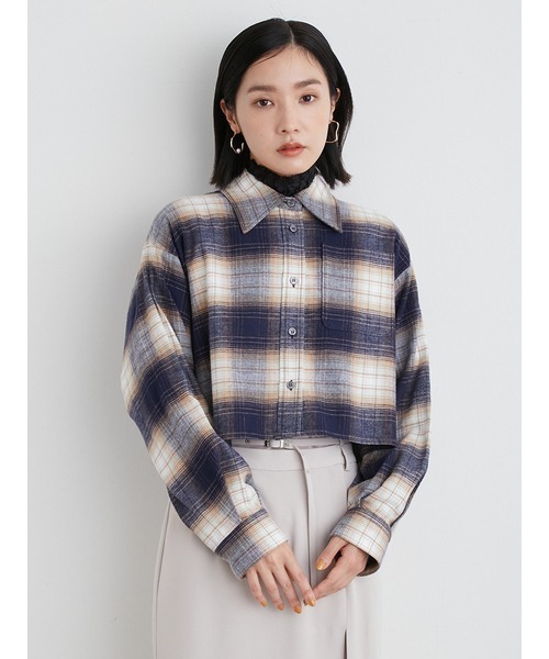 LILY BROWN（リリーブラウン）の「ショート丈ネルチェック（シャツ
