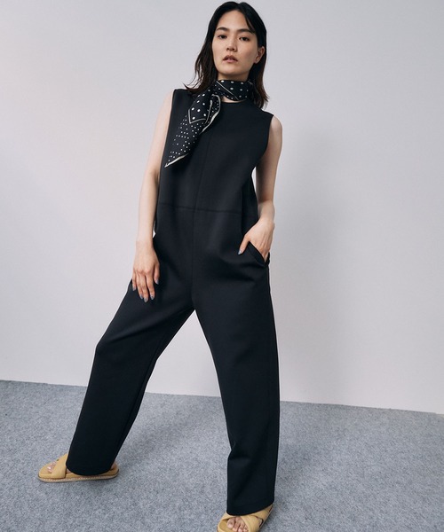 STUNNING LURE（スタニングルアー）の「バックVオールインワン（つなぎ