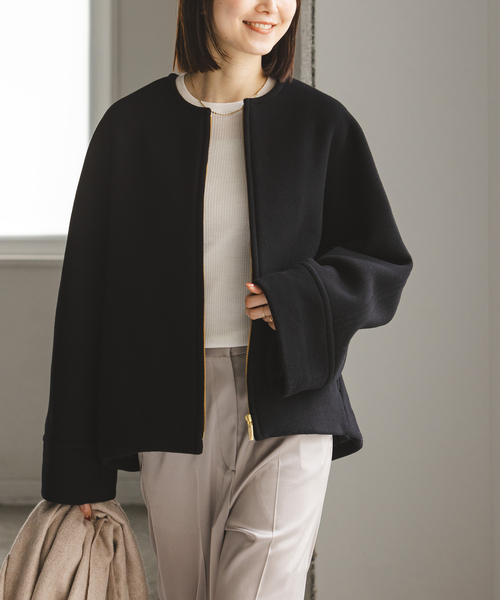 Noble（ノーブル）の「MTRショートケープブルゾン（ノーカラーコート