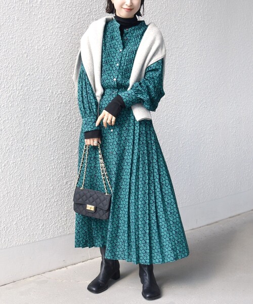 WEB限定】〈手洗い可能〉ドット / 花柄 バンドカラー サイド プリーツ