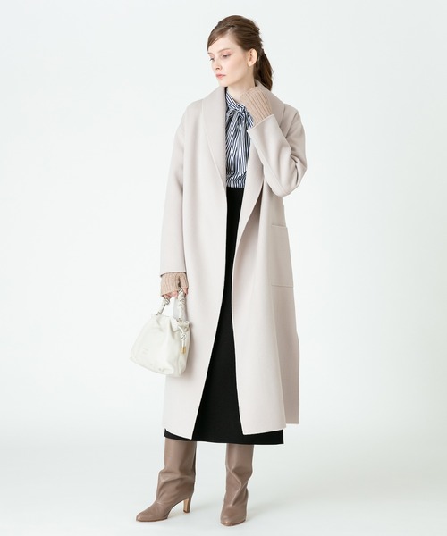 allureville（アルアバイル）の「カシミヤ混リバーショールカラー