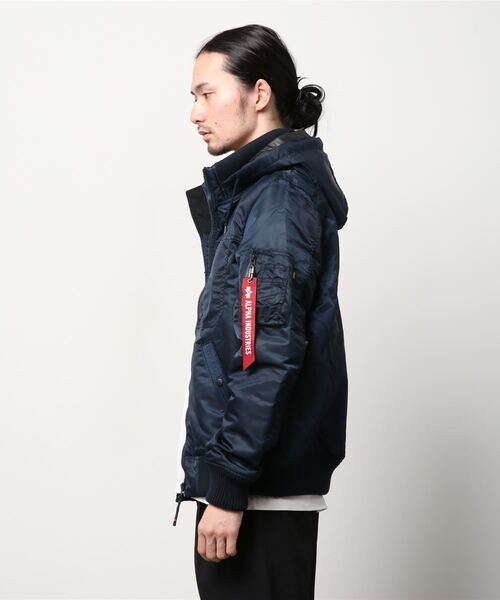 Alpha Industries（アルファインダストリーズ）の「ALPHA/アルファ