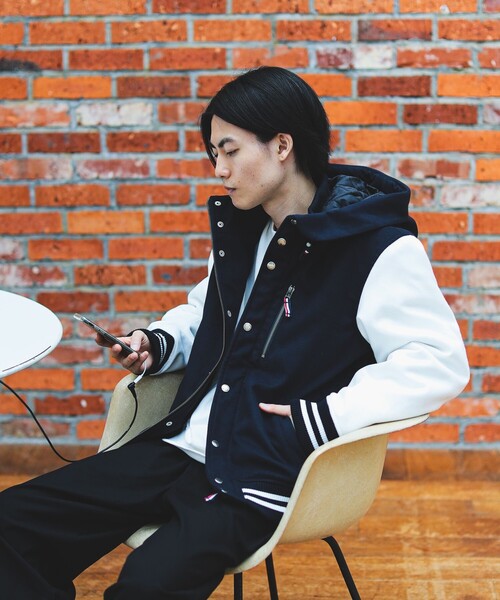 BEAMS HEART（ビームスハート）の「メルトン フード スタジャン