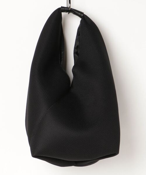 MM6 Maison Margiela（ｴﾑｴﾑｼｯｸｽ ﾒｿﾞﾝ ﾏﾙｼﾞｪﾗ）の「MM6 Maison Margiela