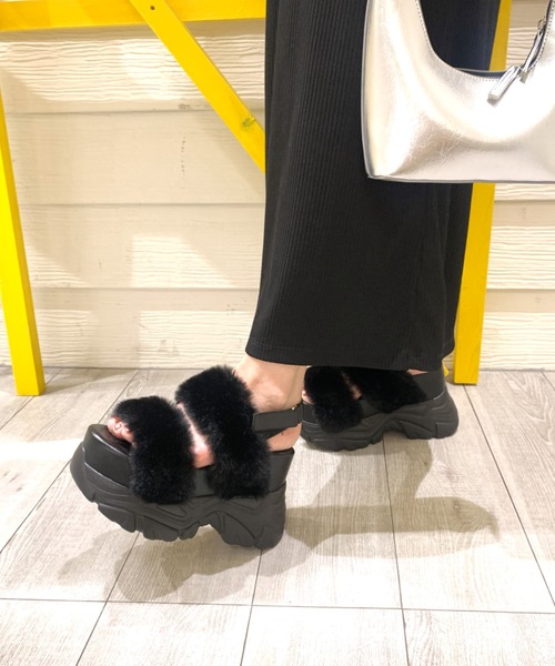 セール】【24AW新作】【R&E】厚底ラバーボリュームファーベルト