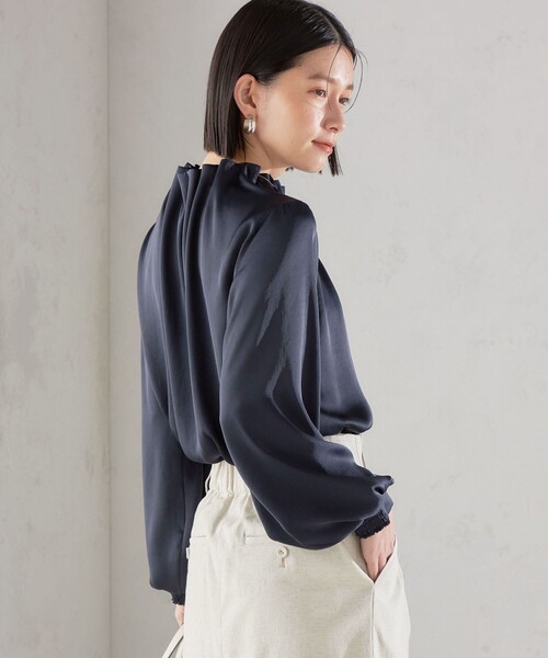 一部WEB限定】〈手洗い可能〉ヴィンテージ サテン ネック ギャザー