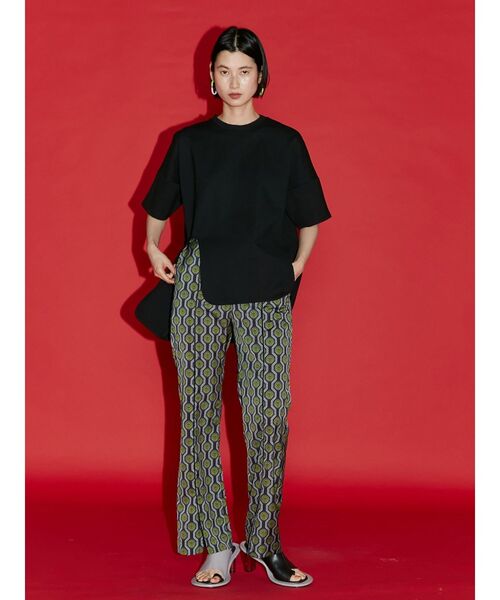 UN3D.（アンスリード）の「カーブスリットTシャツ（Tシャツ/カットソー