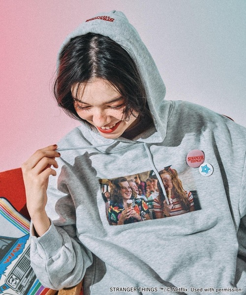 niko and（ニコアンド）の「【STRANGER THINGS】コラボ 缶バッチ