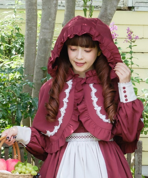 axes femme（アクシーズファム）の「童話の小公女ケープ（ベスト