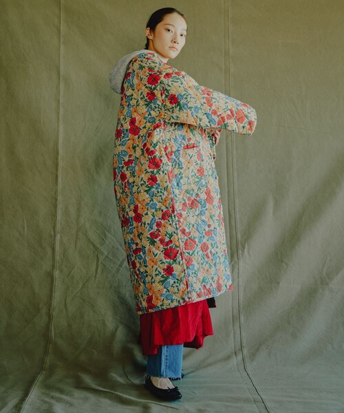 Freada（フリーダ）の「インドリバーシブルロングキルトコート（その他