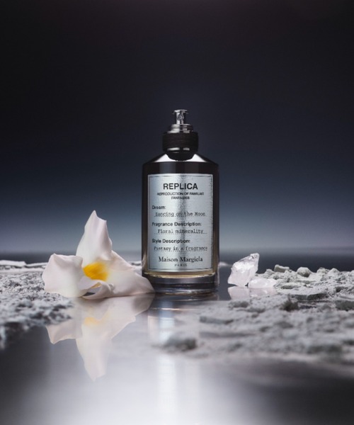 レプリカ オードパルファン ダンシング オン ザ ムーン (100mL)（香水