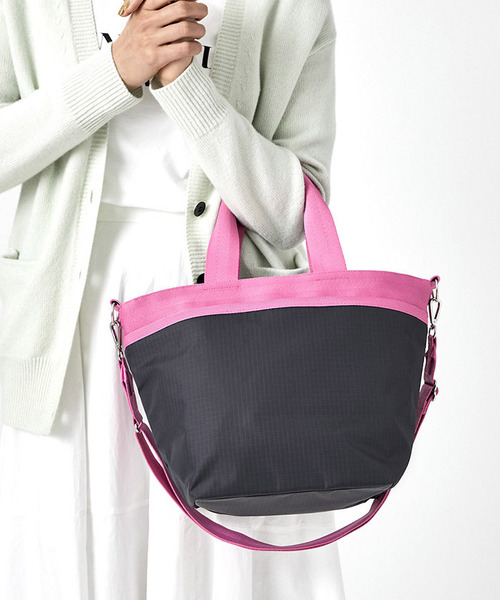 LeSportsac（レスポートサック）の「BUCKET TOTE サンダー/フューシャ
