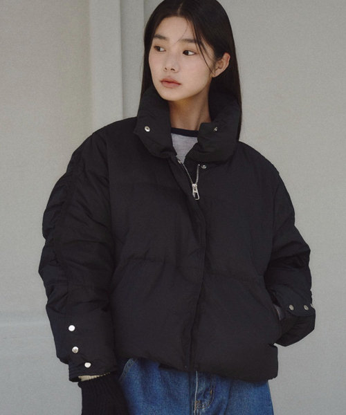 セール】袖スナップ飾りダウンジャケット [ブラック]（ダウン