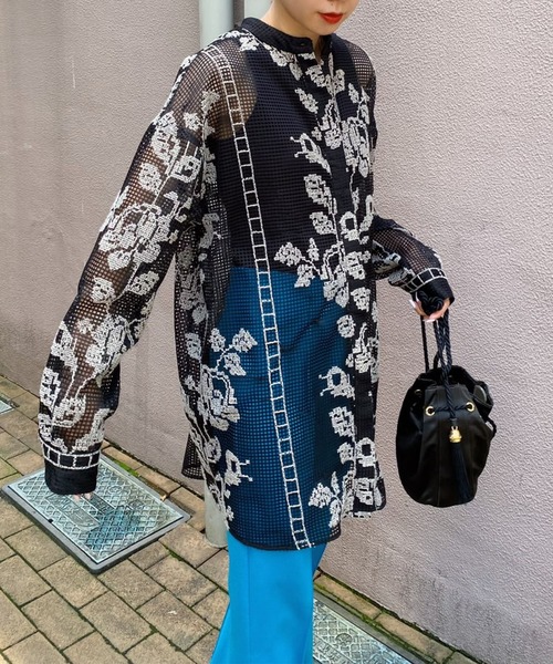Ameri（アメリ）の「MEDI CROSS STITCH LIKE SHIRT（シャツ/ブラウス