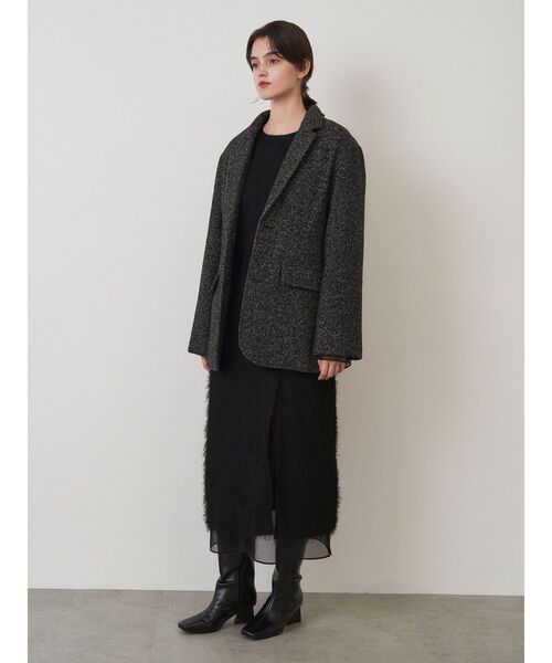 ELENDEEK（エレンディーク）の「パッドテーラードジャケット