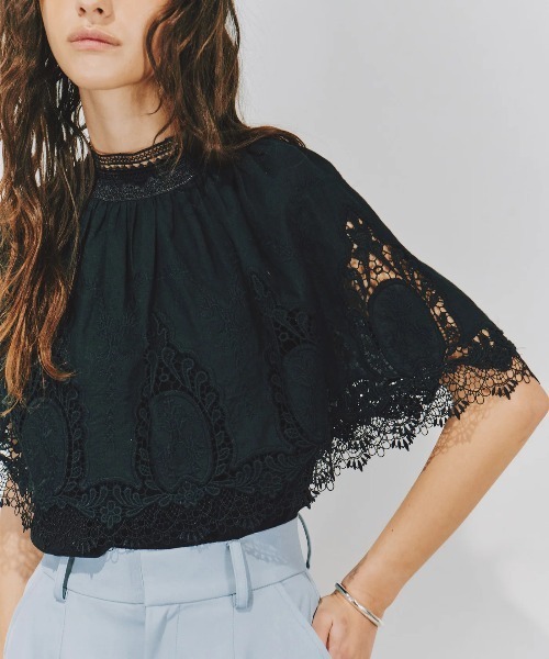 LA BELLE ETUDE（ラベルエチュード）の「モチーフレースケープカラー