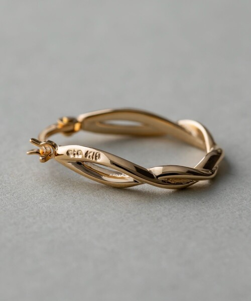 ete（エテ）の「○K10YG ツイスト フープ ピアス（ピアス（両耳用