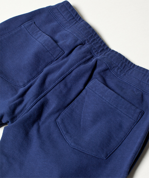 NANO universe（ナノユニバース）の「チャンピオン別注スウェット