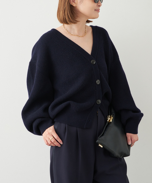 Deuxieme Classe（ドゥーズィエムクラス）の「JUSPER Vネック