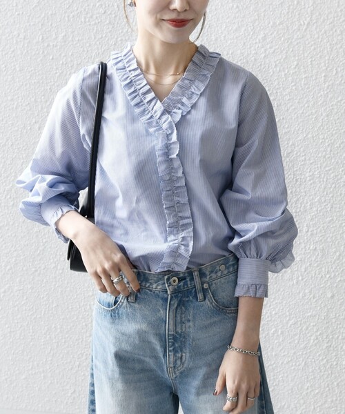 SHIPS any:〈手洗い可能〉ストライプ フリル Vネック シャツ ブラウス