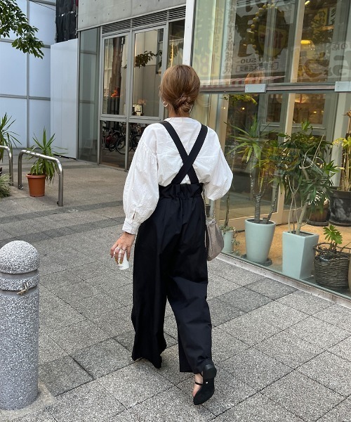 ISOOK（アイスー）の「Suspenders wide pants / サスペンダーワイド
