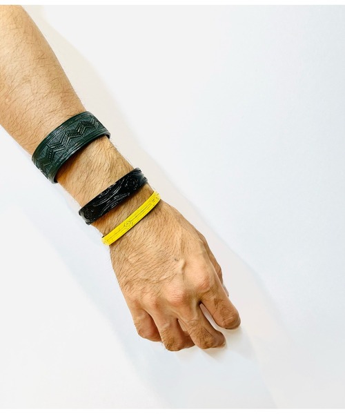 TOGA VIRILIS（トーガ ビリリース）の「TOGA VIRILIS メタルバングル