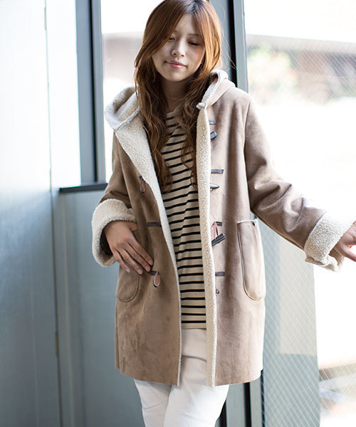 NANO universe（ナノユニバース）の「FF/フェイクムートンダッフル