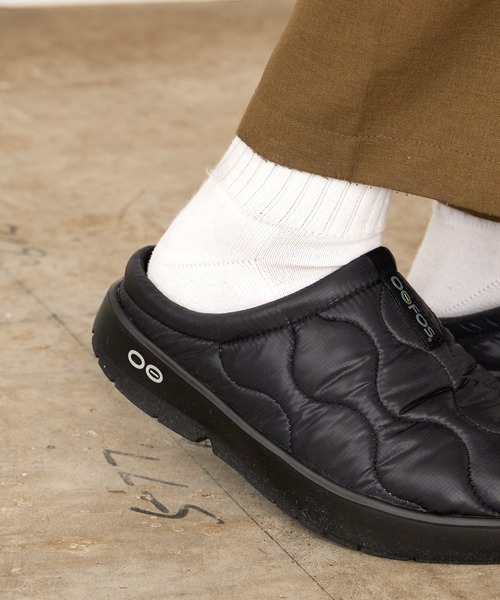 OOFOS/ウーフォス Men's OOcOOzie Thermo Mule リカバリーバックレス