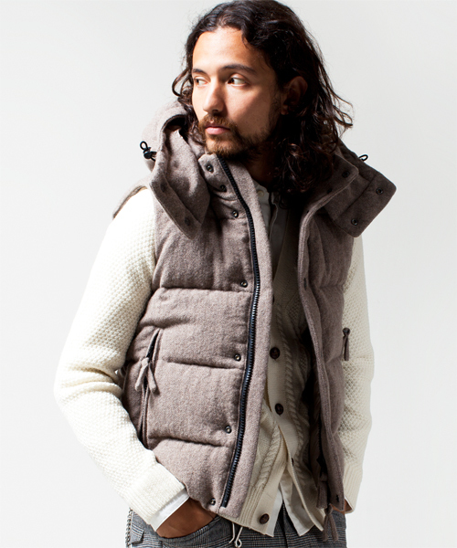 NANO universe（ナノユニバース）の「西川ダウン ウールベスト（ダウン