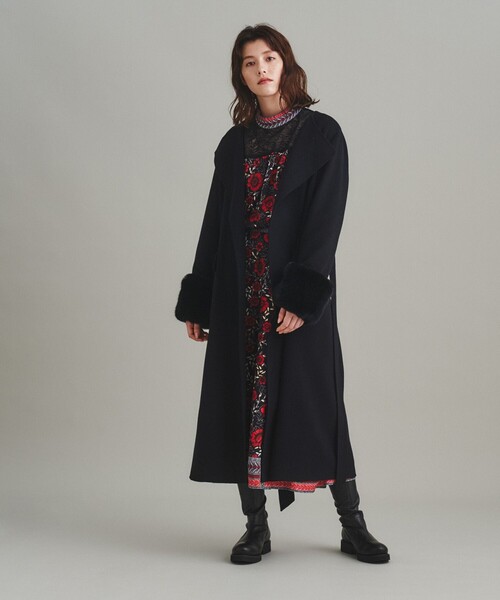 GRACE CONTINENTAL（グレースコンチネンタル）の「リバーファーガウン