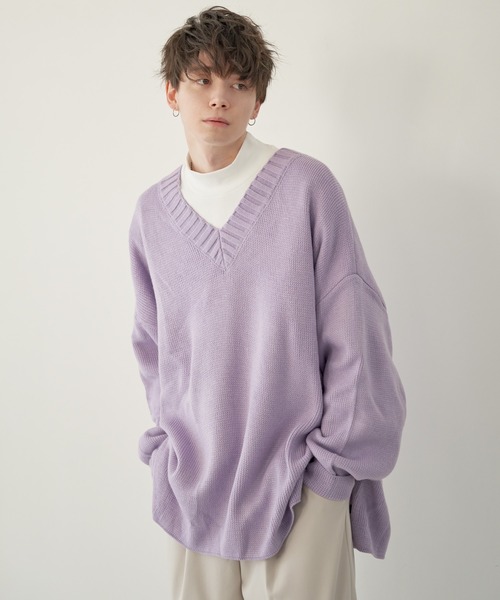 ADAMASTE（アダマスト）の「スーパーオーバーサイズVネックニット