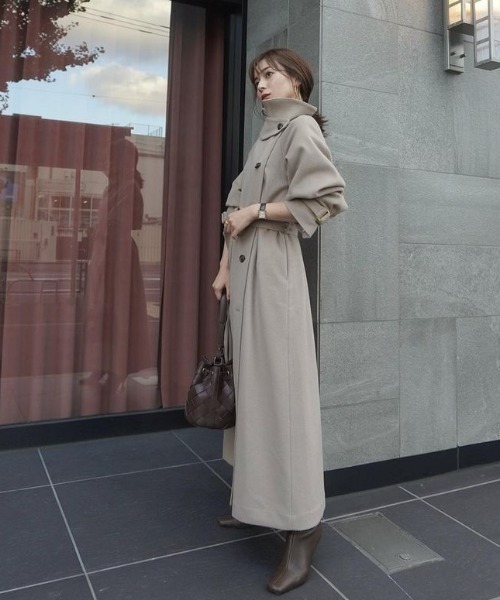 anuans（アニュアンス）の「ウールロングトレンチコート（トレンチ